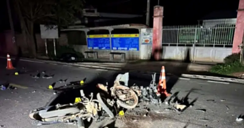 Lạng Sơn: Tai nạn thảm khốc giữa hai xe máy, 4 thanh thiếu niên tử vong