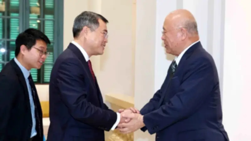 Lãnh đạo Việt Nam tiếp Cố vấn Nhật Bản, thúc đẩy hợp tác chiến lược toàn diện