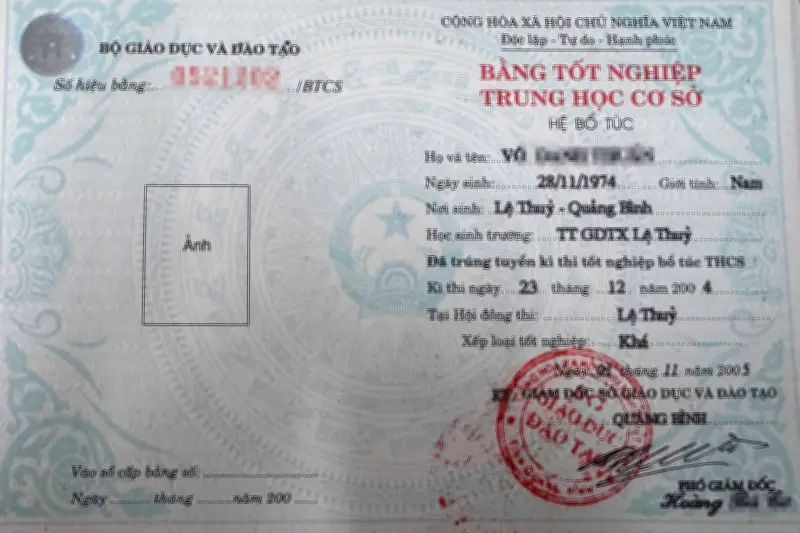 Lãnh đạo xã chưa tốt nghiệp cấp 2 đã học lớp 10: Bộ GD&ĐT lên tiếng