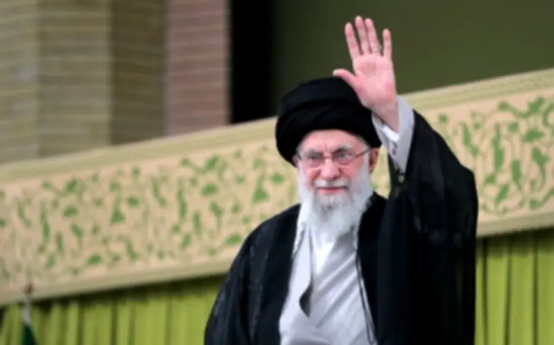 Lãnh tụ tối cao Iran Ali Khamenei qua đời ở tuổi 86 sau không kích Mỹ-Israel