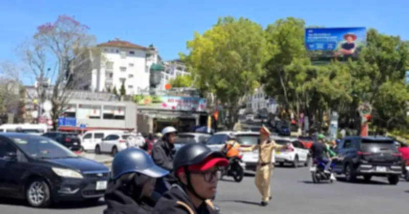 Đà Lạt chủ động phân luồng giao thông, kích cầu du lịch khi sân bay Liên Khương đóng cửa