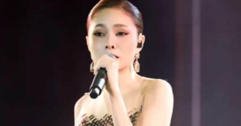 Lưu Hiền Trinh tái xuất ấn tượng tại liveshow 'Linh cảm' của Dương Khắc Linh