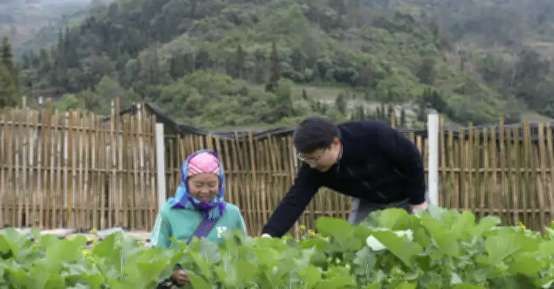 Mô Hình 'Ngày Thứ Bảy Cùng Dân' Tại Xã Vùng Cao Tả Củ Tỷ Đổi Mới Phương Thức Lãnh Đạo