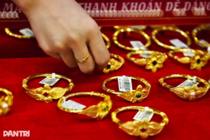 Mỹ, Israel Không Kích Iran: Dự Báo Giá Vàng Tuần Tới Sẽ Biến Động Mạnh