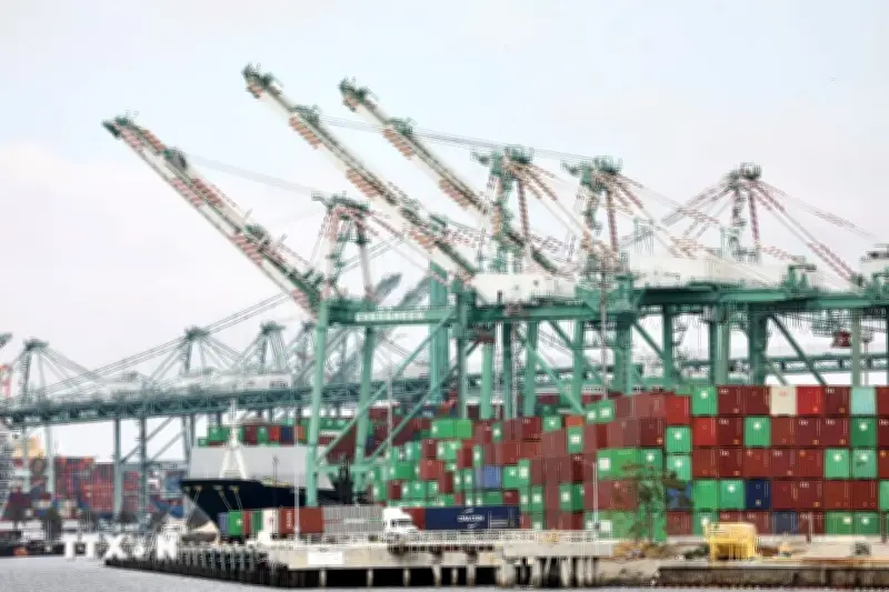 Mỹ Điều Chỉnh Chiến Lược Thuế Quan, Tác Động Đến Thương Mại Toàn Cầu