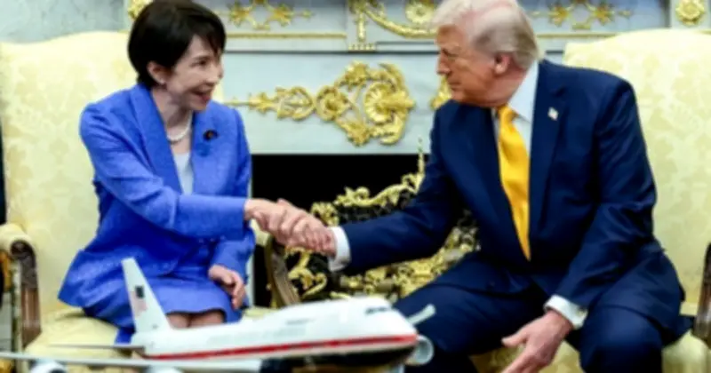 Mỹ - Nhật công bố dự án hạt nhân 40 tỷ USD sau hội đàm Trump - Takaichi