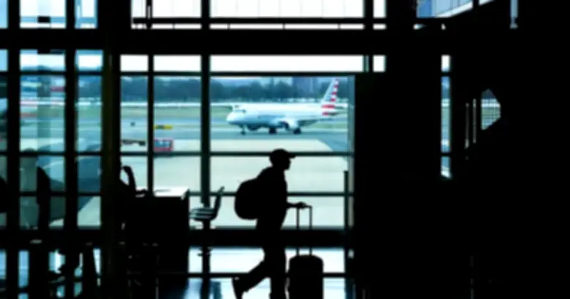 Mỹ nâng cảnh báo đi lại cấp 3 cho Oman và Ả Rập Xê Út sau xung đột với Iran