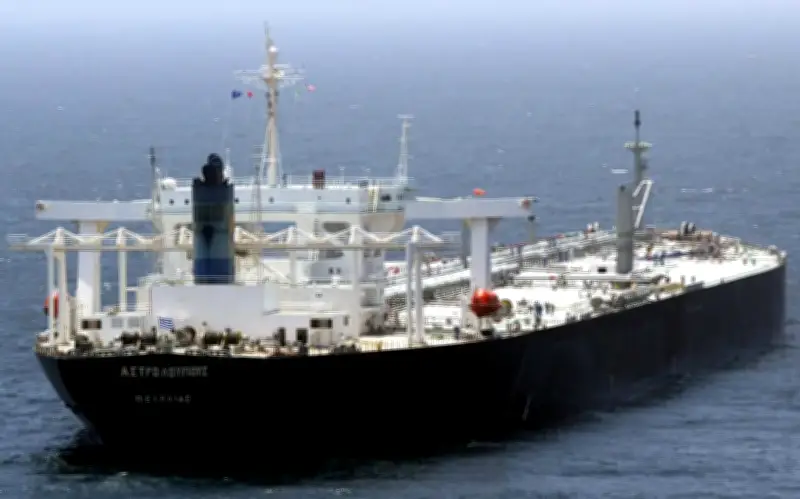 Mỹ Áp Dụng Biện Pháp Hạn Chế Ngắn Hạn Với Dầu Nga, Giá Dầu Biến Động Mạnh