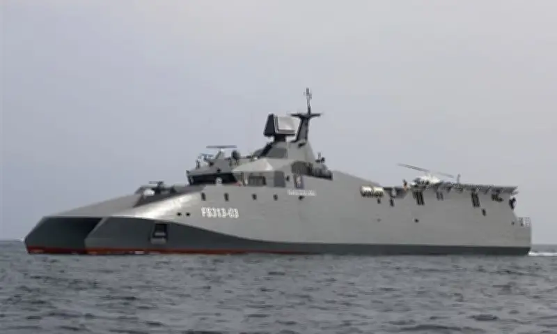 Mỹ Tuyên Bố Đánh Chìm 9 Tàu Iran, Trụ Sở Hải Quân Tehran Hứng Đòn Nặng