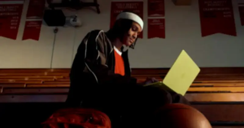 MacBook Neo giá sốc tại Việt Nam: Rẻ hơn iPad Air M4, chip A18 Pro mạnh mẽ