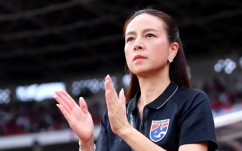 Madam Pang Gánh Nợ Khổng Lồ Cho Bóng Đá Thái Lan, Tuyển Việt Nam Đối Mặt Nguy Cơ