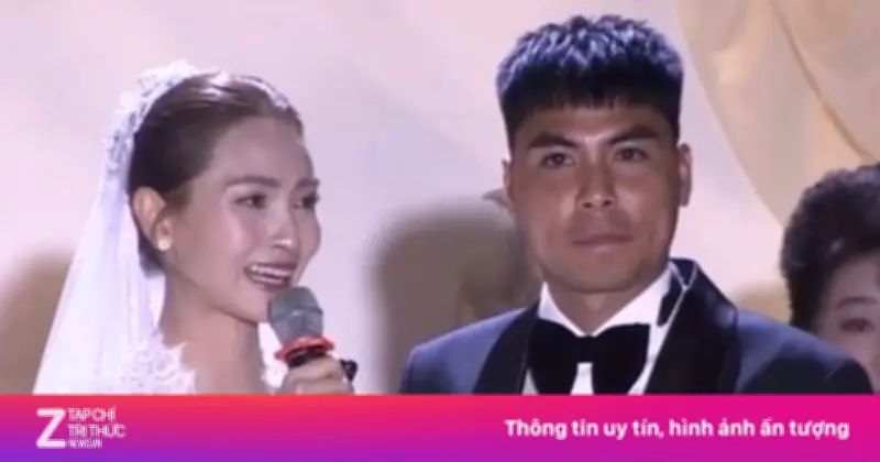 MC Mù Tạt bật khóc trong hôn lễ, lần đầu gọi Đức Huy là 'anh' và 'chồng'