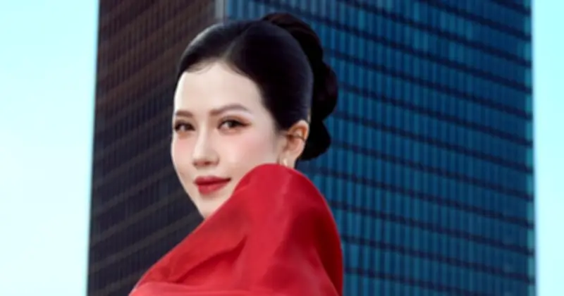 MC Thu Hà (sinh 1996) chia sẻ xúc động về mẹ và triết lý nghề nghiệp nhân ngày 8/3