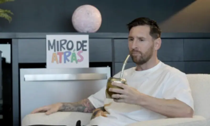 Messi tiếc nuối vì không học tiếng Anh, chia sẻ góc khuất cuộc đời và sự nghiệp