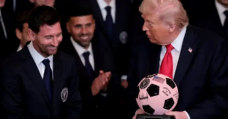 Messi tặng áo số 47 cho Tổng thống Trump trong cuộc gặp lịch sử tại Nhà Trắng
