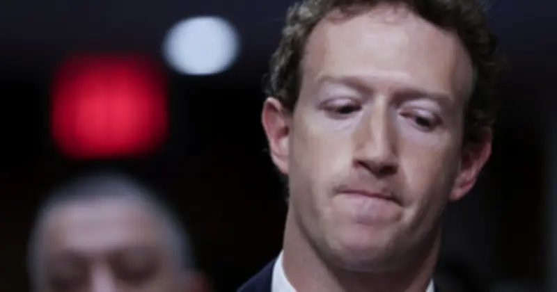 Meta đầu tư trăm tỷ USD thất bại, Zuckerberg tính thuê AI của Google thay thế