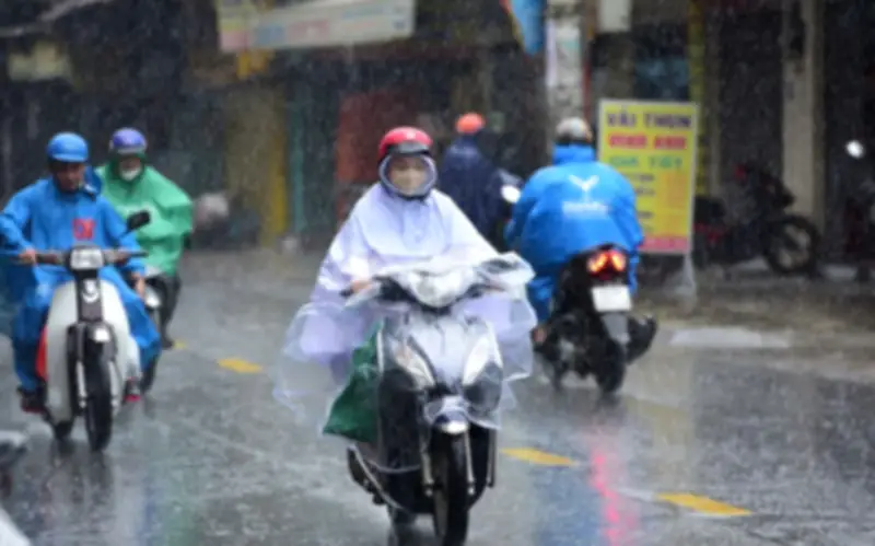 Miền Bắc chuyển rét, mưa dông diện rộng do không khí lạnh tăng cường