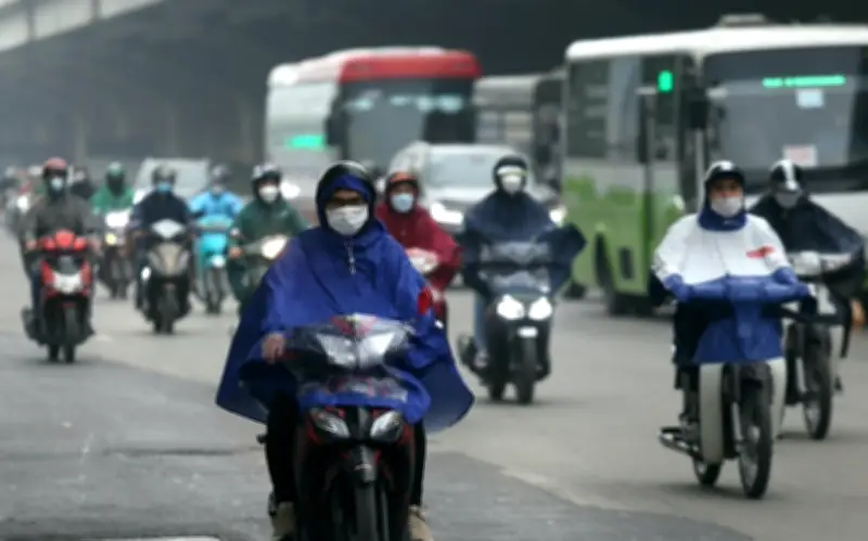 Miền Bắc đón đợt không khí lạnh mới, trời chuyển rét kèm mưa dông kéo dài