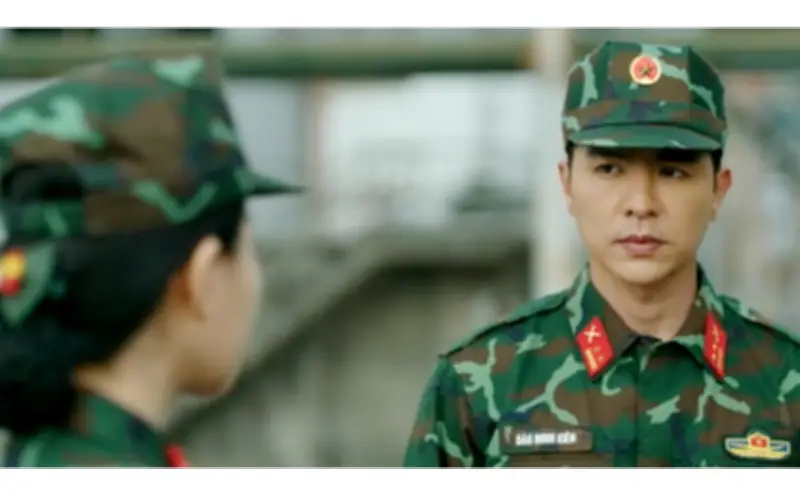 Minh Kiên Vẫn Giữ Mối Quan Hệ Mập Mờ Với Con Gái Thương Tướng