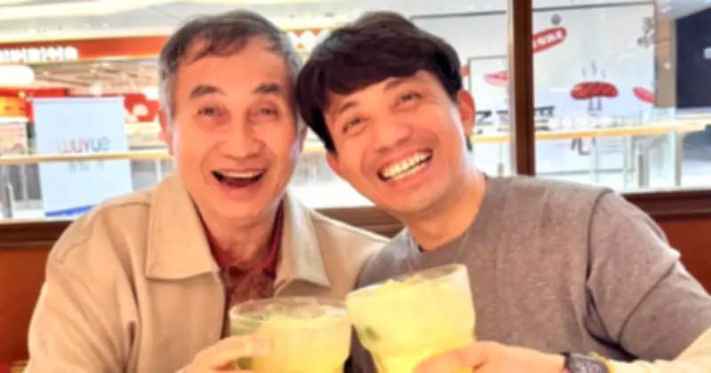 Minh 'Nhựa' Chia Sẻ Khoảnh Khắc Ấm Áp Cùng Cha Trong Chuyến Công Tác Trung Quốc