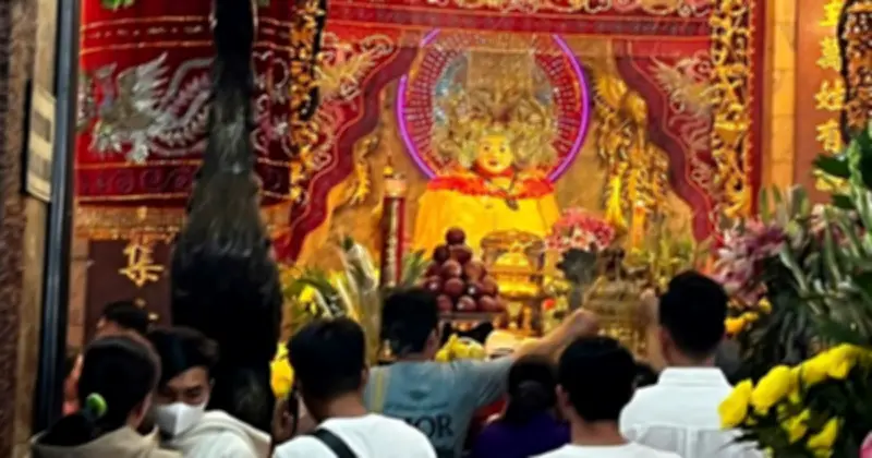 Miếu Bà Chúa Xứ Núi Sam đón gần 1,8 triệu khách đầu năm 2026, chuẩn bị lễ hội Di sản UNESCO
