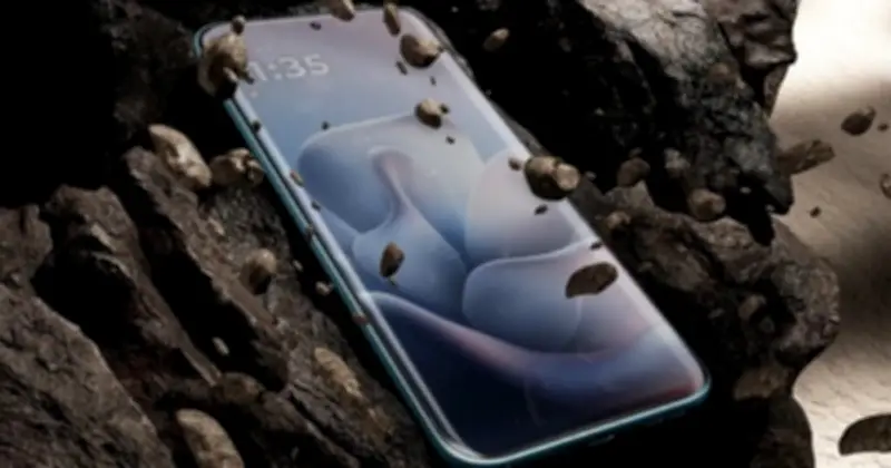 Motorola Edge 70 Fusion trình làng: Thiết kế mỏng 7,2mm, màn hình OLED 144Hz sáng 5.200 nit