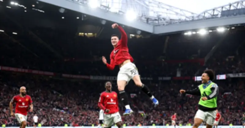 MU Ngược Dòng Ấn Tượng, Leo Lên Vị Trí Thứ 3 Ngoại Hạng Anh Sau Chiến Thắng Crystal Palace