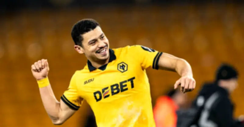 MU Nhắm Andre, Tiền Vệ Sao Trẻ Wolves, Trong Kế Hoạch Thay Thế Casemiro