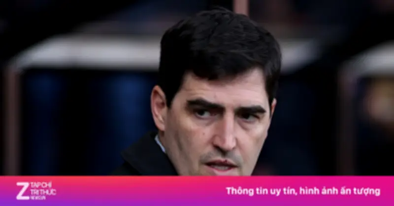 MU theo sát Iraola, cuộc đua HLV nóng lên trước thềm chuyển nhượng hè