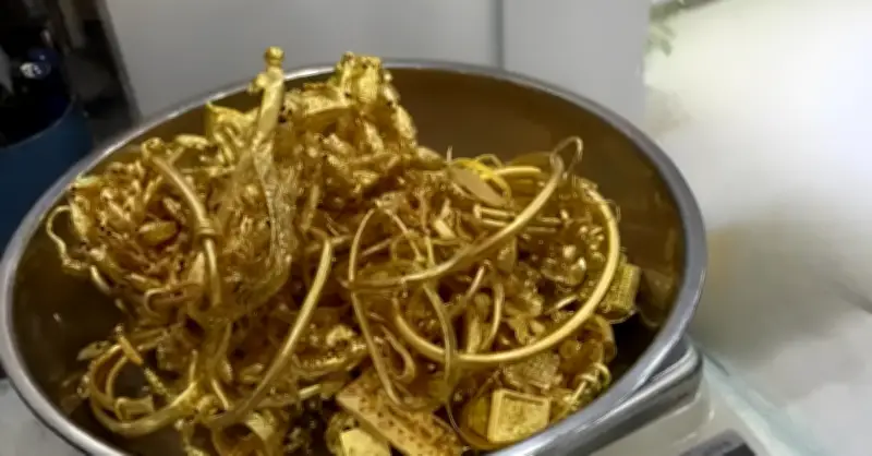 Mua 2kg vàng, chốt lời hơn 3,86 tỷ đồng: Nước đi quyết định giữa sóng giá