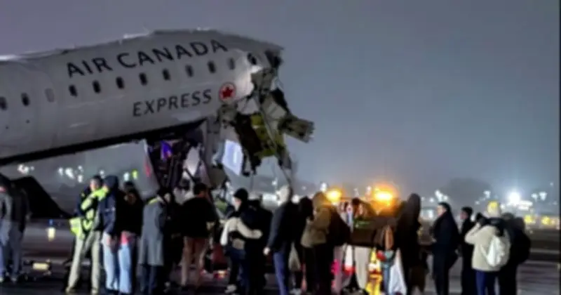 Máy Bay Air Canada Va Chạm Xe Cứu Hỏa Tại Sân Bay LaGuardia, Nhiều Người Thương Vong