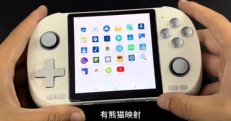 Máy chơi game D40max giá 2 triệu đồng: Android cũ, chuyên giả lập Game Boy và PS1