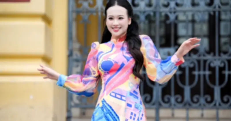 Nữ sinh 17 tuổi Quảng Ninh ra mắt album đầu tay 'Chạm vào giấc mơ'