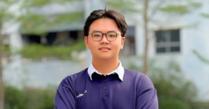 Nam sinh Bách Khoa 5 lần liên tiếp đạt thủ khoa các kỳ thi đại học