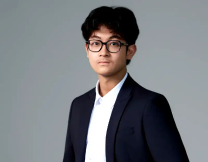 Nam sinh lớp 12 Việt Nam gây ấn tượng với 5 bài báo quốc tế về khoa học máy tính