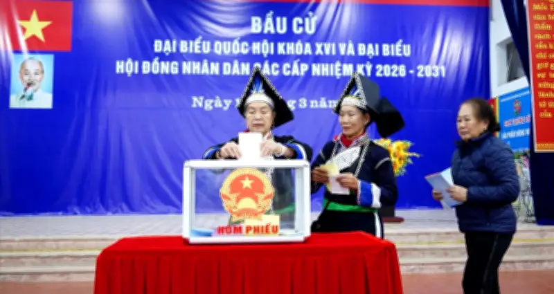 Đồng bào dân tộc thiểu số tích cực tham gia bầu cử Quốc hội và HĐND