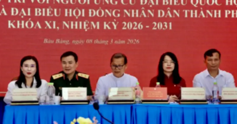 Ứng cử viên Quốc hội TP.HCM tiếp xúc cử tri, cam kết chính sách thiết thực cho thanh niên