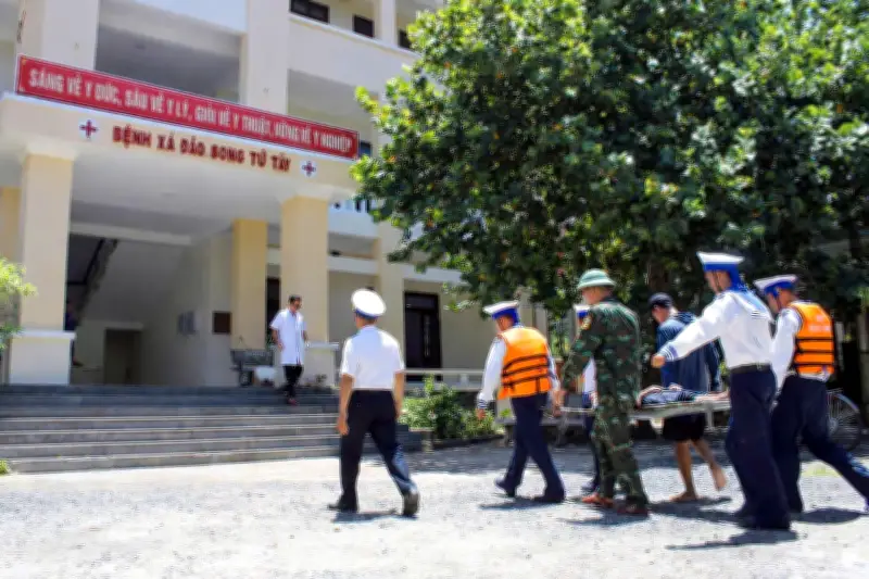 Ngư dân bị yêu hải tấn công, phải cấp cứu sau hơn 30 phút dưới biển