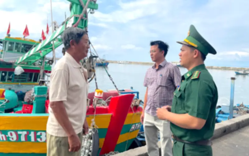 Ngư Dân Phú Quý Sắp Xếp Chuyến Biển Để Kịp Tham Gia Bầu Cử Quốc Hội