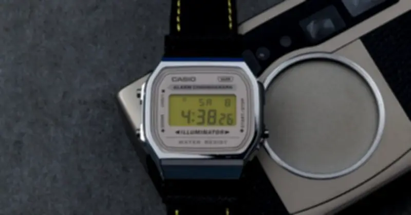 Đồng hồ Casio A168WE được độ theo phong cách máy ảnh Nikon, giá từ 5,2 triệu đồng