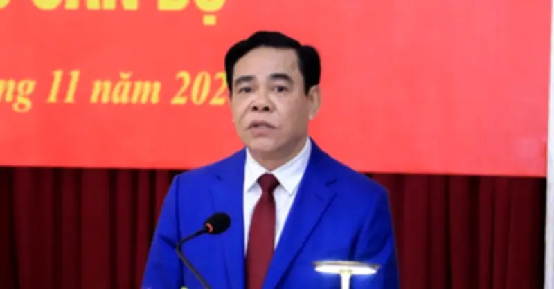 Ông Hoàng Nghĩa Hiếu tiếp tục giữ chức Chủ tịch HĐND tỉnh Nghệ An nhiệm kỳ mới