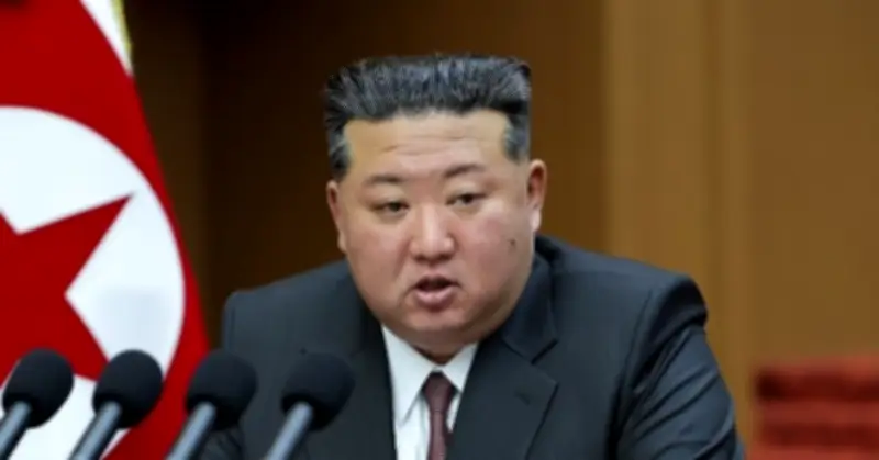 Ông Kim Jong Un cảnh báo Hàn Quốc: Triều Tiên sẽ luôn sở hữu vũ khí hạt nhân