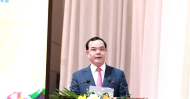 Ông Nguyễn Đình Khang nói lời chia tay Tổng Liên đoàn Lao động Việt Nam