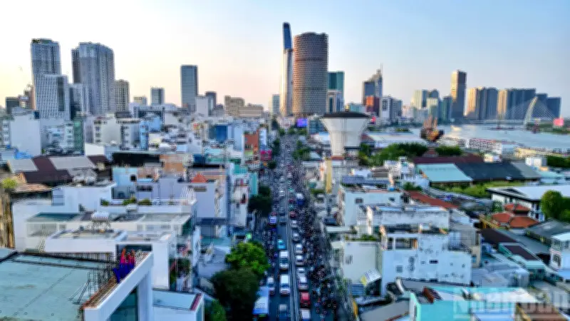 Đường Nguyễn Tất Thành ùn tắc nghiêm trọng, dự án mở rộng 6-8 làn xe được kỳ vọng