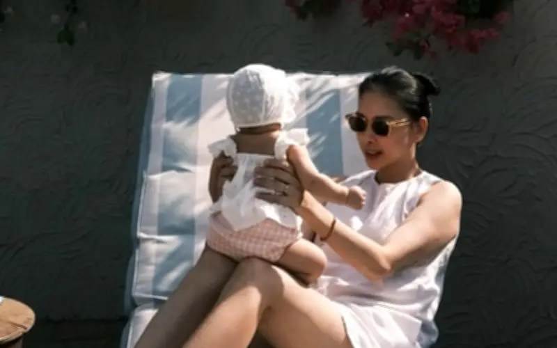 Ngô Thanh Vân - Huy Trần thoải mái chia sẻ khoảnh khắc đáng yêu của bé Gạo