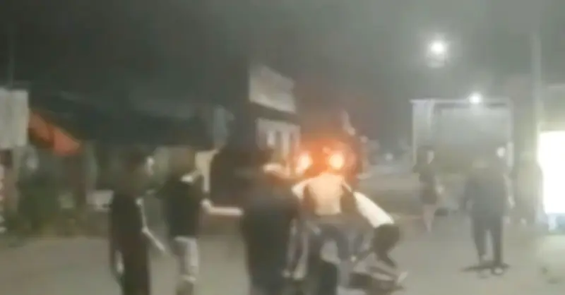 Đồng Tháp: Xô xát vì hiểu lầm khi mua sầu riêng, nhóm người bị hành hung, đập phá xe