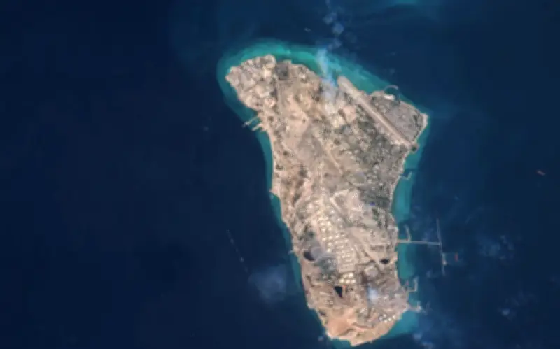 Ông Trump cảnh báo hủy diệt cơ sở năng lượng Iran nếu eo biển Hormuz không mở cửa