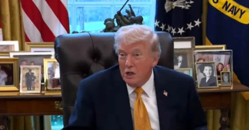 Ông Trump đề nghị hoãn cuộc gặp với Chủ tịch Trung Quốc Tập Cận Bình