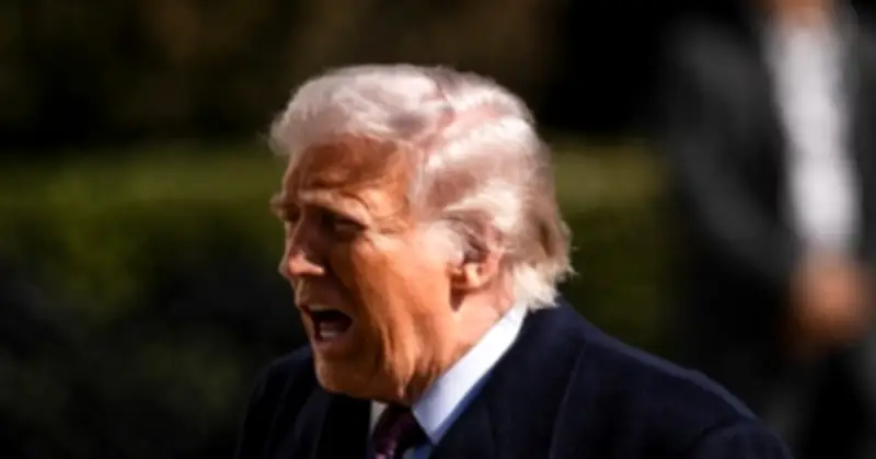 Ông Trump nói giá dầu tăng là cái giá rất nhỏ cho hòa bình