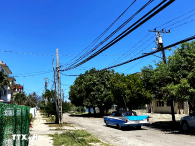 Nga tiếp tục viện trợ dầu cho Cuba, Tổng thống Mỹ không phản đối